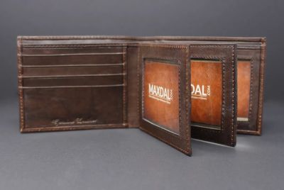 BROWN – COWHIDE LEATHER BI-FOLD WALLET