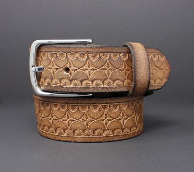 100% HORSE HIDE FULL-GRAIN LEATHER BELT100% horse hide full-grain leather belt