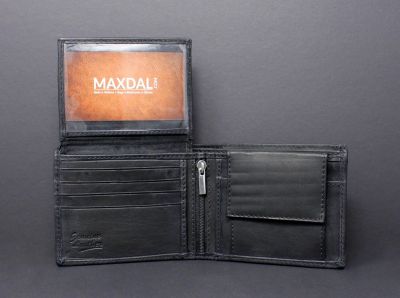 cowhide leather bi-fold wallet